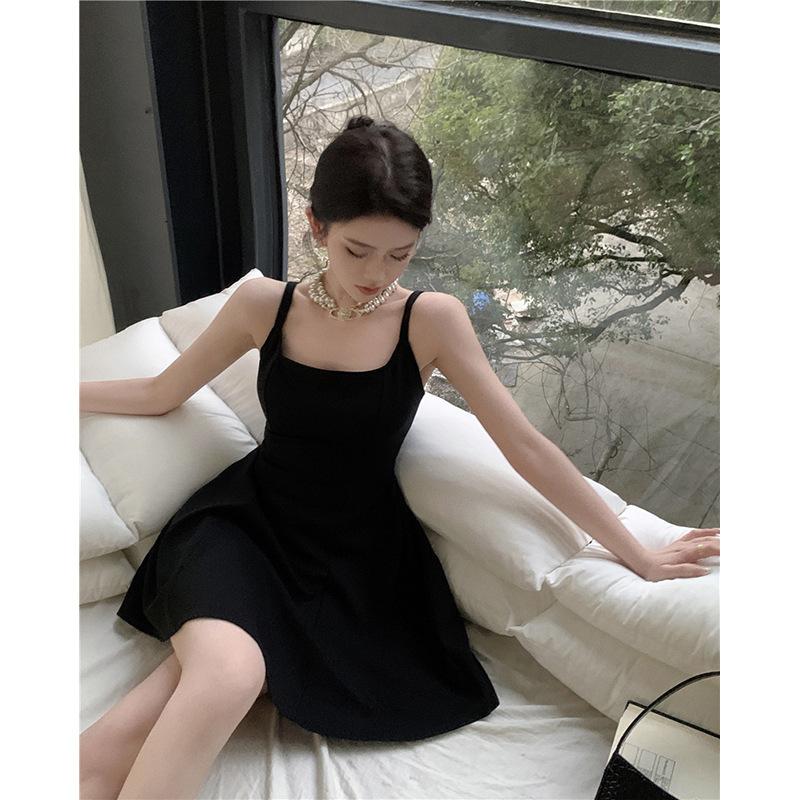Black square neck suspender dress women's 2026 summer small a-word short skirt high-end temperament waist skirt