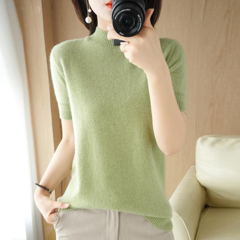 

Women s Solid Color Mid-Neck Slimming T-shirt: Knitted Short Sleeve, Half-High Neck, Loose Fit L