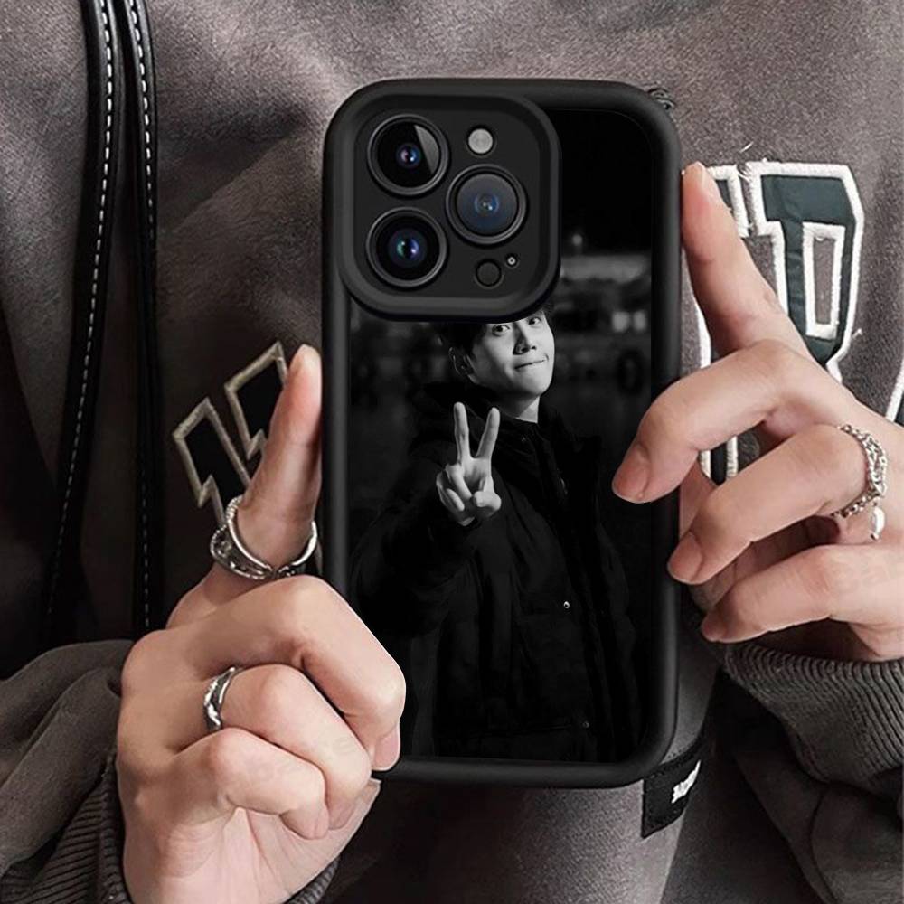 Kim Seon-ho South Korean Male Actor Phone Case For IPhone 17 16 15 13 11 12 14 Pro Max Plus Silicone Cover Shell