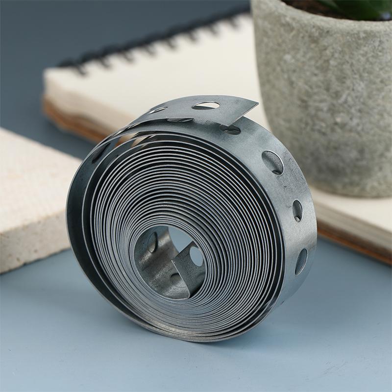 1 Rolle verzinktes Stahlband Aufhängeband vorgelocht Mehrschlitz-Metallband für Rohrabstützungen Aufhängung und Blecharbeiten