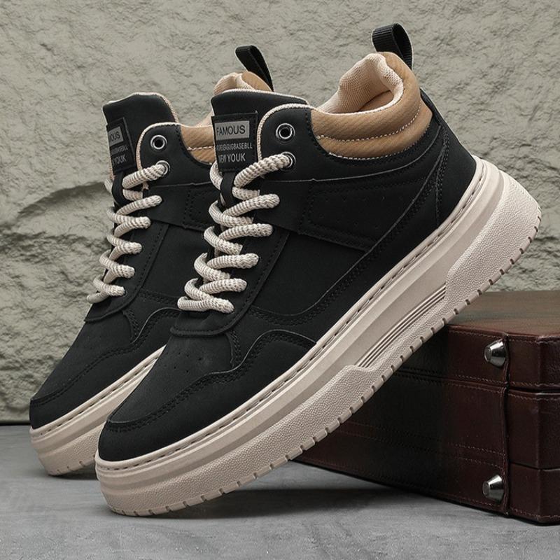 Men's Skateboarding Shoes 2026 Autumn Trendy Casual Sneakers Mid Top Black Short Boots Work Men Sports Shoes Board Footwear