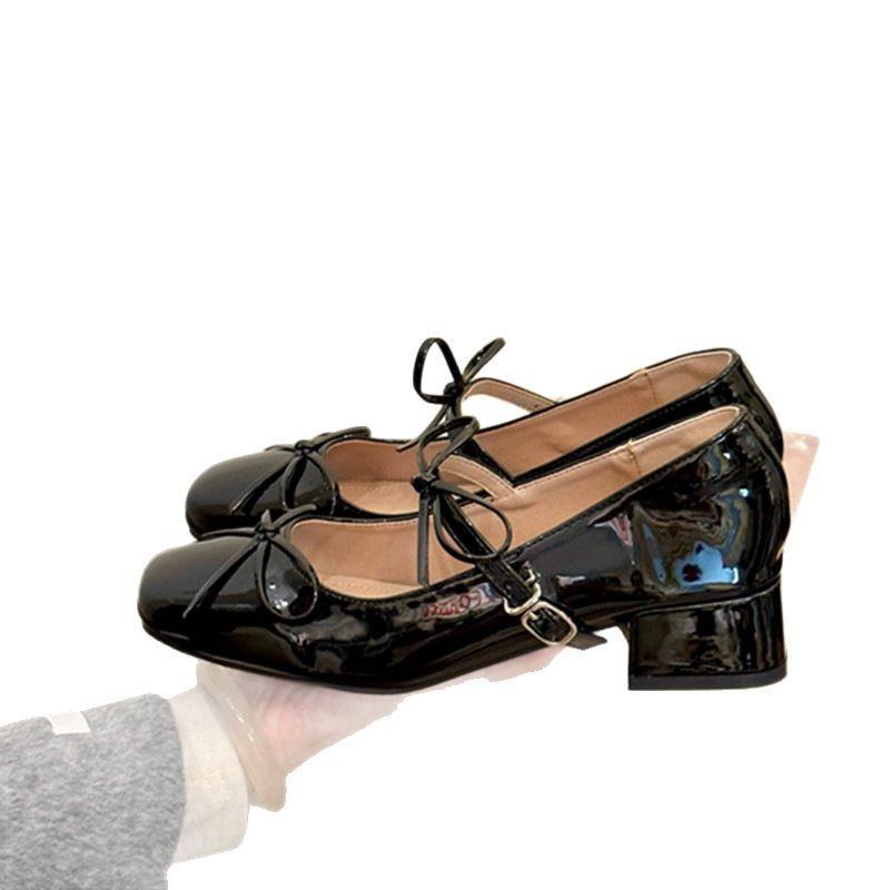 French bow square head Mary Jane shoes women's 2025 spring new with skirt evening single shoes thick heel small leather shoes
