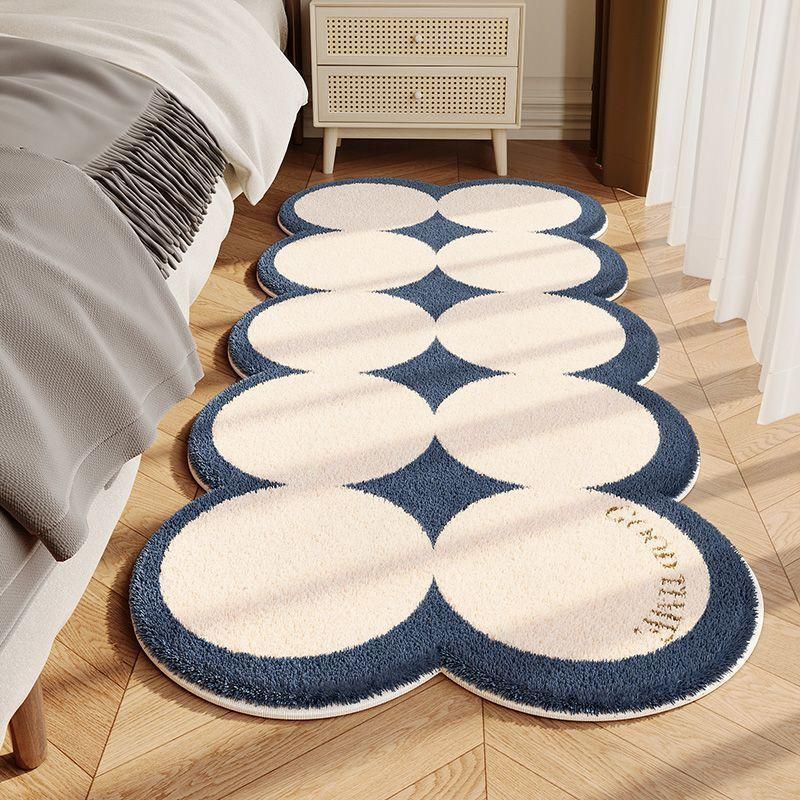 

Area Mat - Soft Plush, Non-Slip, Irregular Shape, Pink & Purple Flowers, Perfect for Bedroom & Living Room Decor, Machine Washable, Polyester 50*160cm