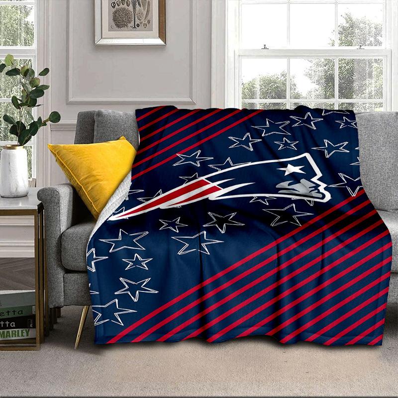 New England Patriots Gear Portable Blanket/Soft Blanket Bedding Blanket Suitable for Travel Camping Living Rooms Offices Sofas Fan Gifts