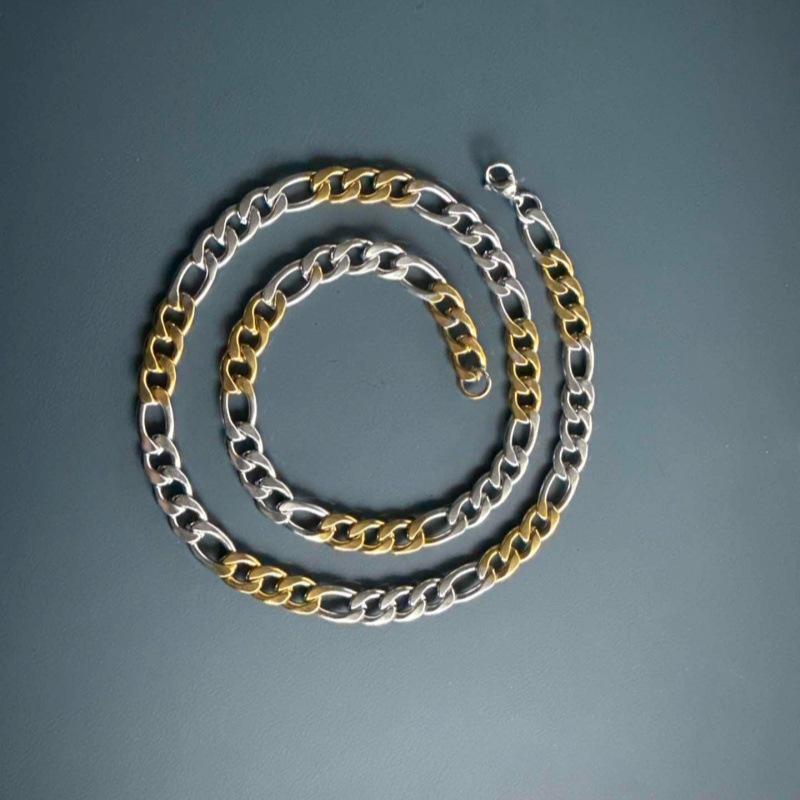 Elegant Women's T-Shaped Titanium Steel Necklace - Light Luxury Style Clavicle Jewelry
