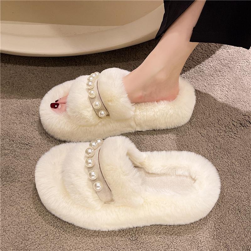 Mao Mao Slippers Women's Outer Wear 2025 New Autumn and Winter Korean Version Pearl Decoration One-word Plush Home Cotton Slippers
