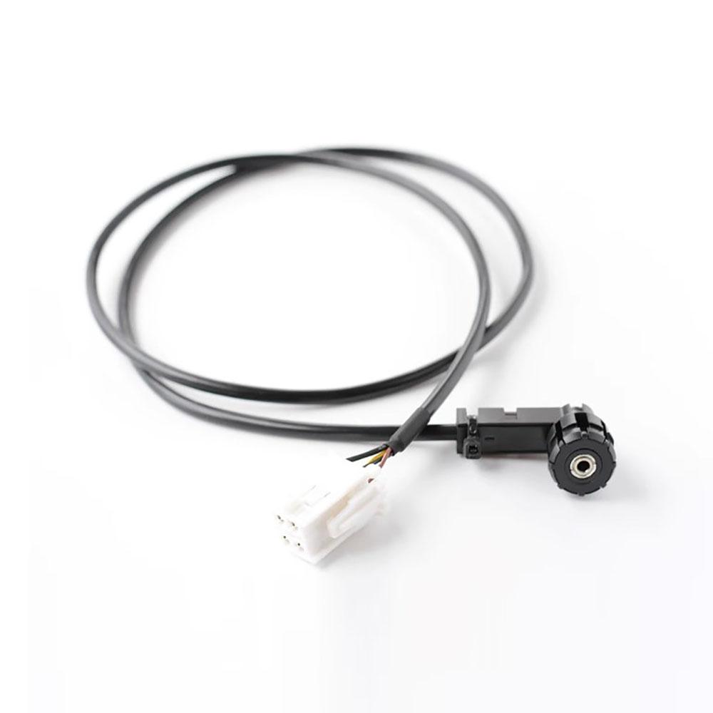 Kabel pro rádio Aux A2034401808 pro Mercedes-Benz třídy C W203