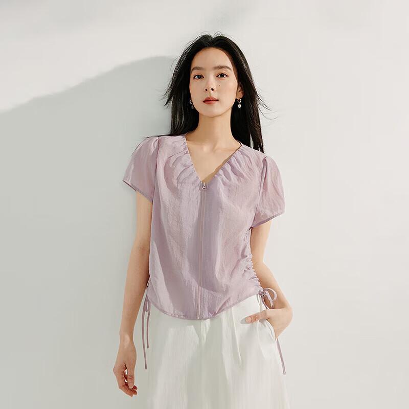 

Inman French Pleated V-Neck Blouse S