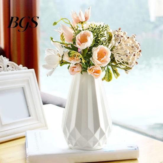 Modern Vase Flower Geometric Design Holder Smooth Surface Floral Stylish Nordic for Table Home Decoration
