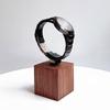 Supporto per Orologi in Legno di Noce Fatto a Mano Elegante Supporto Espositore per Orologi a Forma di C Portaoggetti per Orologi da Casa e Negozio
