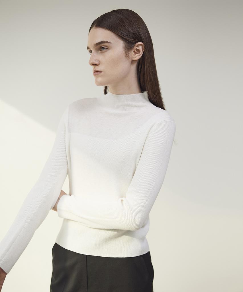 Ssikeoseun High Neck Knit Top - Ivory