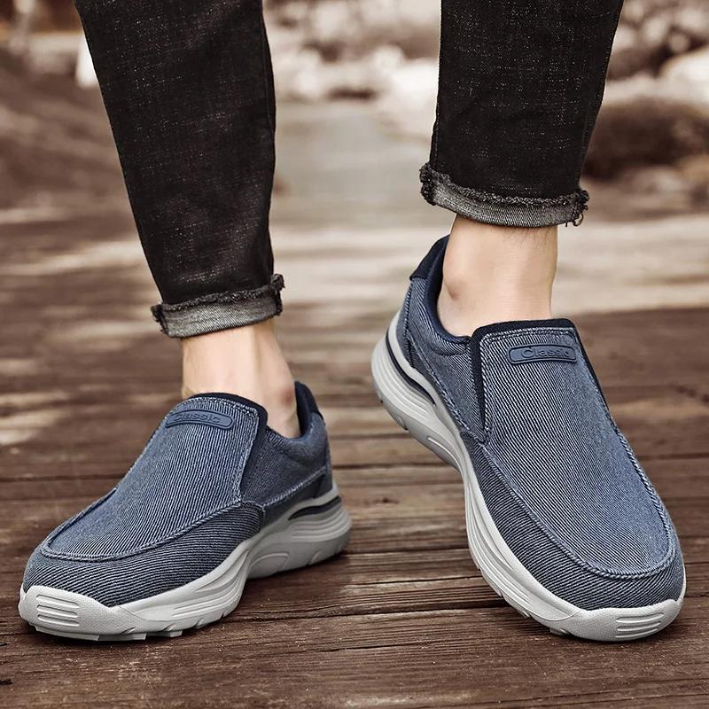 Fashion Men Casual Shoes Canvas Breathable Loafers Men  New Male Comfortable Outdoor Walking Shoes Classic Loafers Men Sneakers