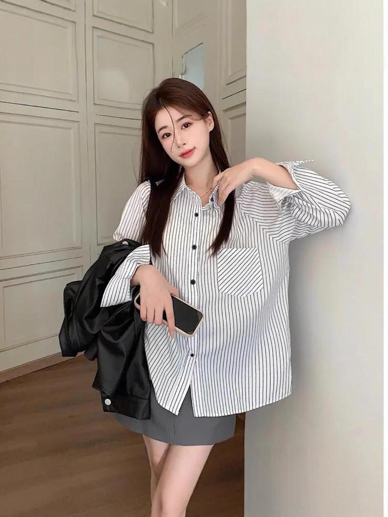 Women's Japanese-Style Striped Raglan Sleeve Shirt - Trendy, Loose, and Versatile for Spring and Autumn