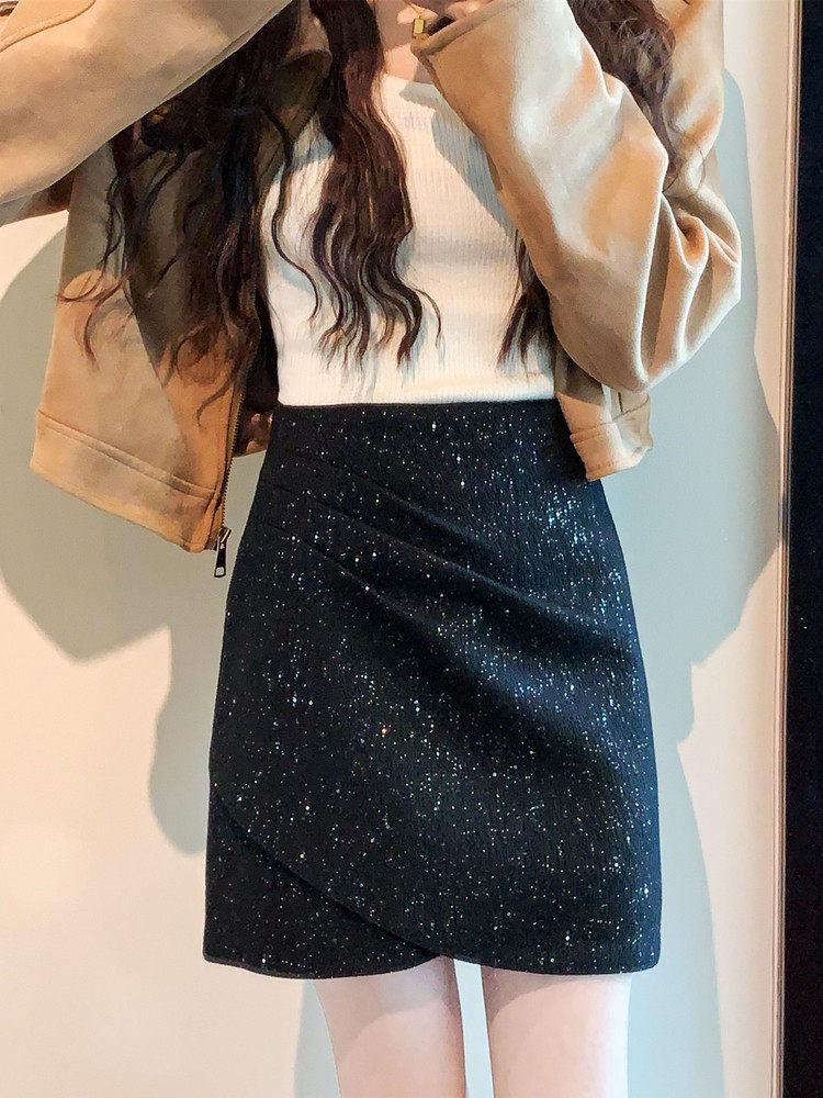 Irregular High-Waist Woolen A-Line Skirt for Plus Size Women - Autumn/Winter Hip-Hugging Short Skirt
