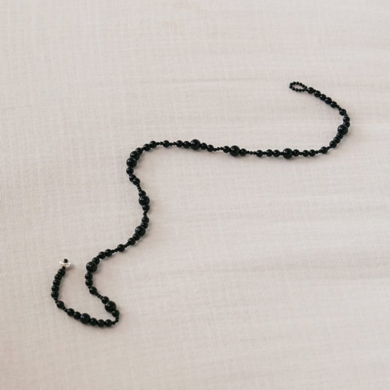 

KODO Mixed Bead Collar Necklace(Black) Shiny Silver