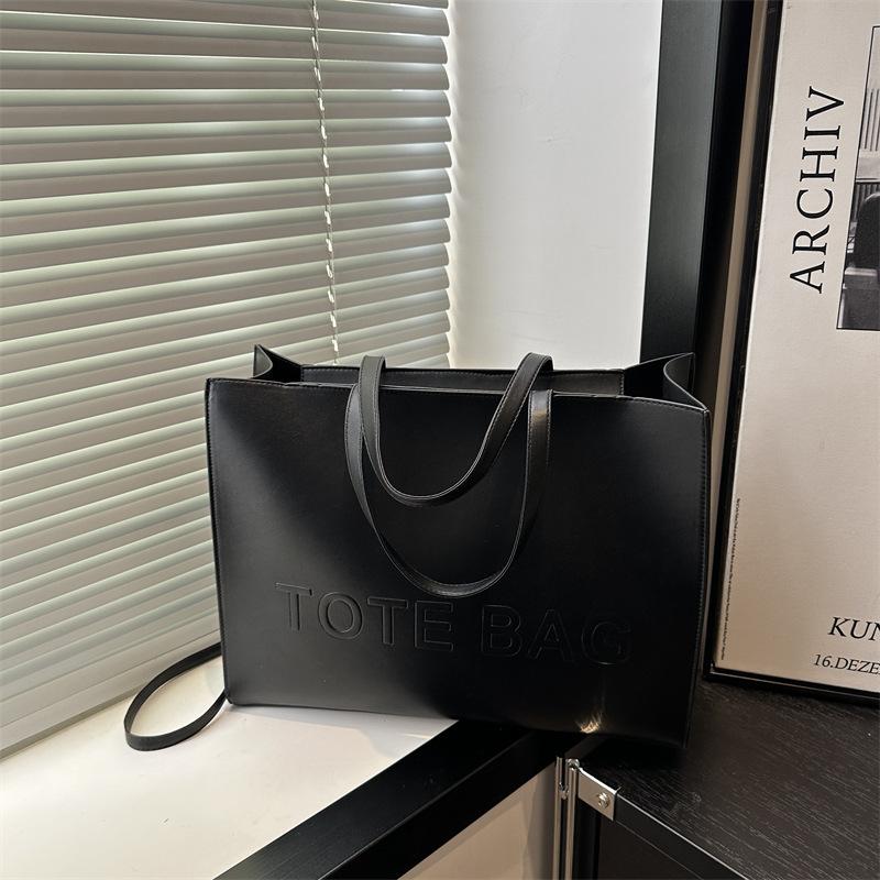 Large Capacity Solid Color Messenger Bag, New Summer Retro Tote Bag, College Student Class Commuting Shoulder Bag Women