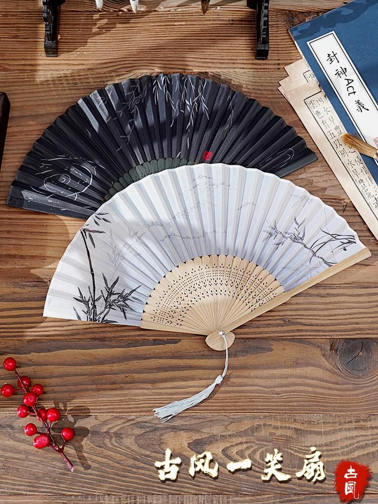 Traditional Chinese Style Folding Fan, Chinese-Style Dance Fan for Women, Small and Portable, with Sturdy and Durable Bamboo Bones