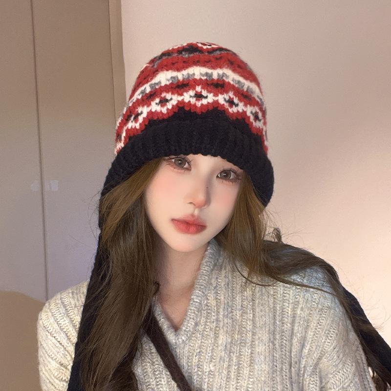 Balaclafa Hat for Women's Winter Warmth Lei Feng Hat Ear Protection Knitted Bag Pullover Hat