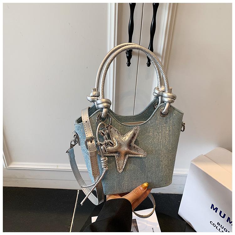 

Popular bags women s new summer versatile messenger bags casual portable bucket bags светло-синий