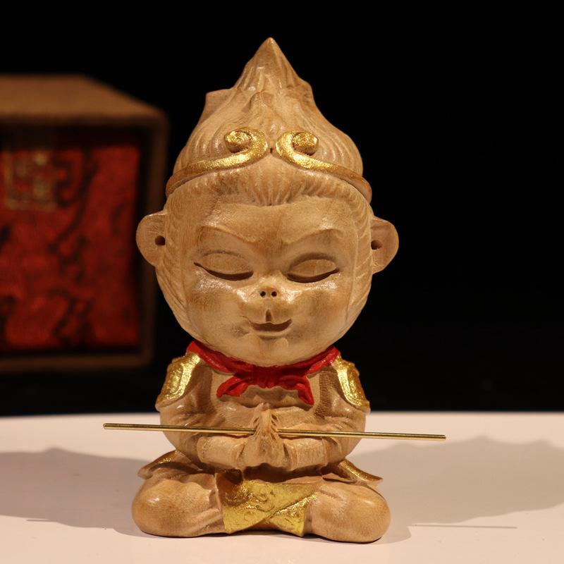 Drewniany Król Małp Kreatywne Kreskówkowe Ozdoby Rzeźba Małe Rękodzieło Rzeźbiarskie Statuetka Buddy Dekoracja Samochodu Akcesoria