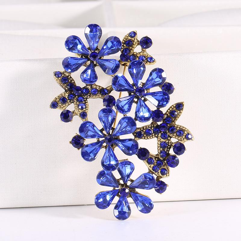 SKEDS Luxury Women Fashion Creative Rhinestone Glass Brooches Pins Lady Designer Gorgeous Crystal Badges Corsage Accessories