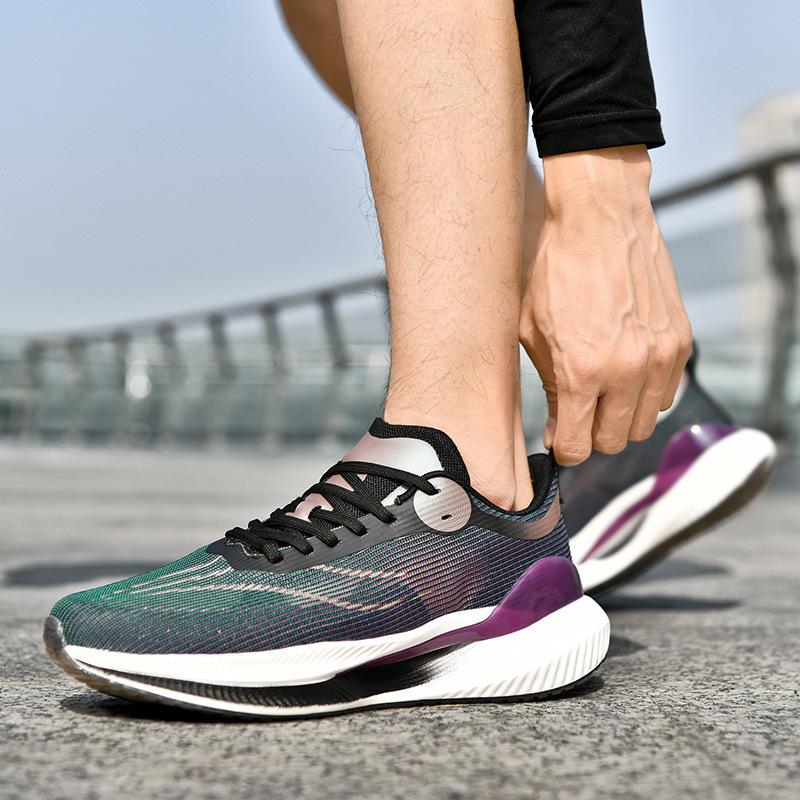 Live Four Seasons Classic Flying Weaving Breathable High Quality Popcorn Couple Sports Ultra Light Running Shoes Casual Coconut Shoes