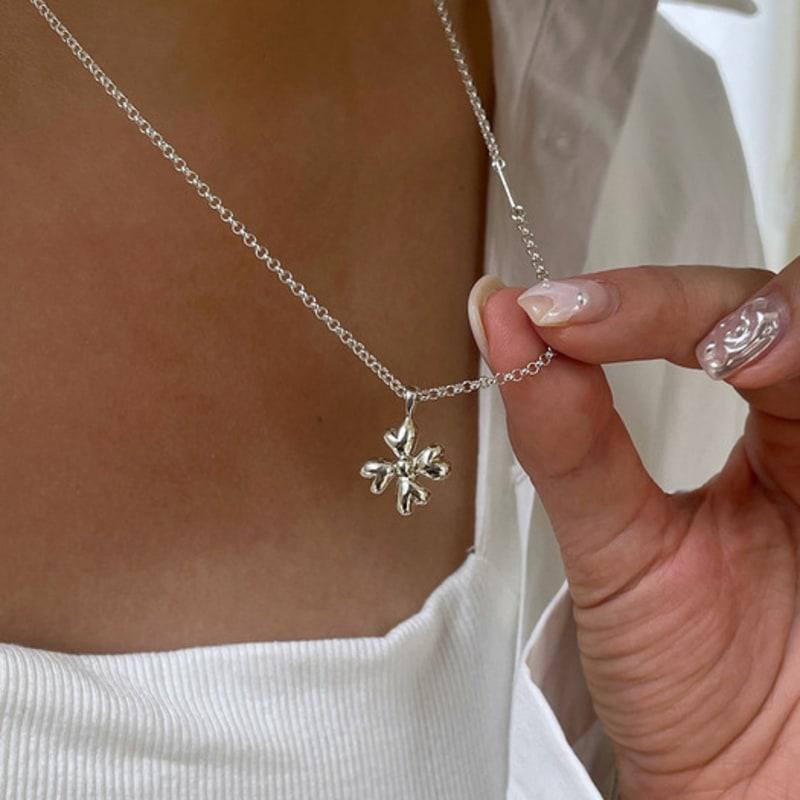 melliv lucky clover necklace_mvn47
