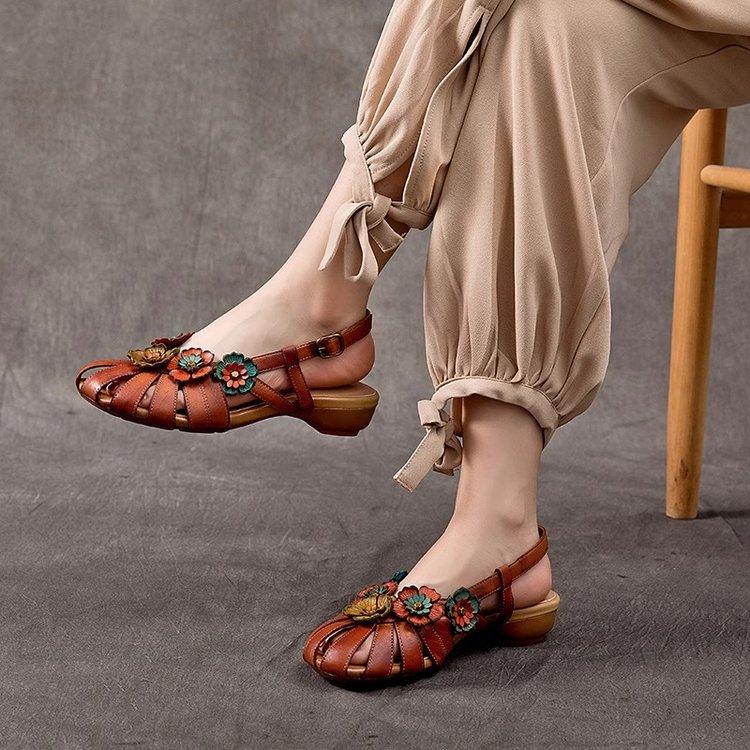 2025 summer new leather sandals women's low-heeled baotou flowers ethnic style comfortable versatile sandals casual wear