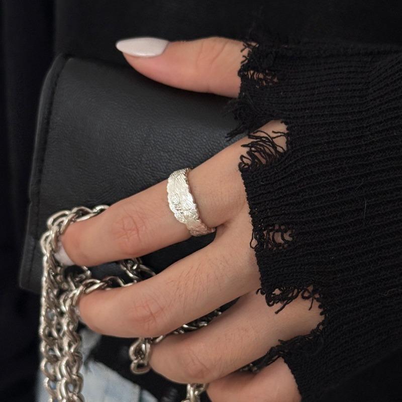 925 Sterling Silver Retro Plain Silver Ring for Women Does Not Fade, Light Luxury, High-end Sense, Versatile Opening Fashion Personality Ring