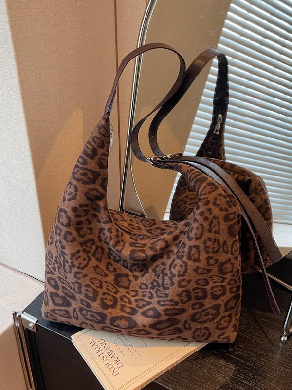 2025 New Retro Leopard Print Suede Tote: Large Capacity Autumn/Winter Shoulder Bag for Women - Korean Fashion Commute Style