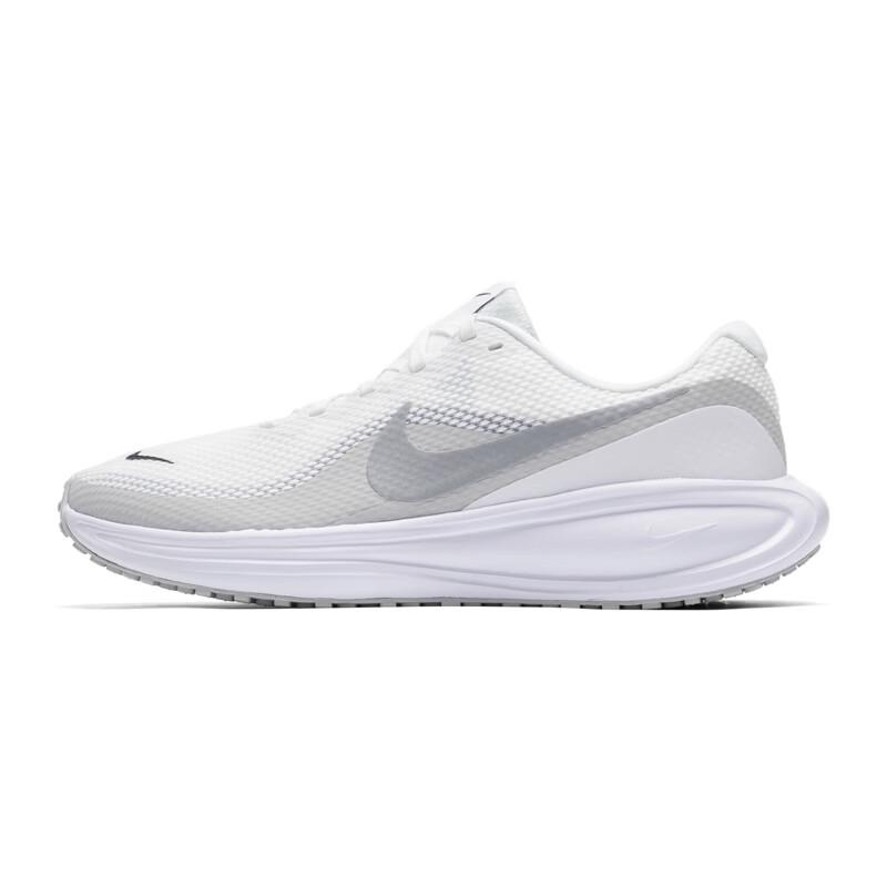 NIKE Men s Revolution 8 Running Shoes 40