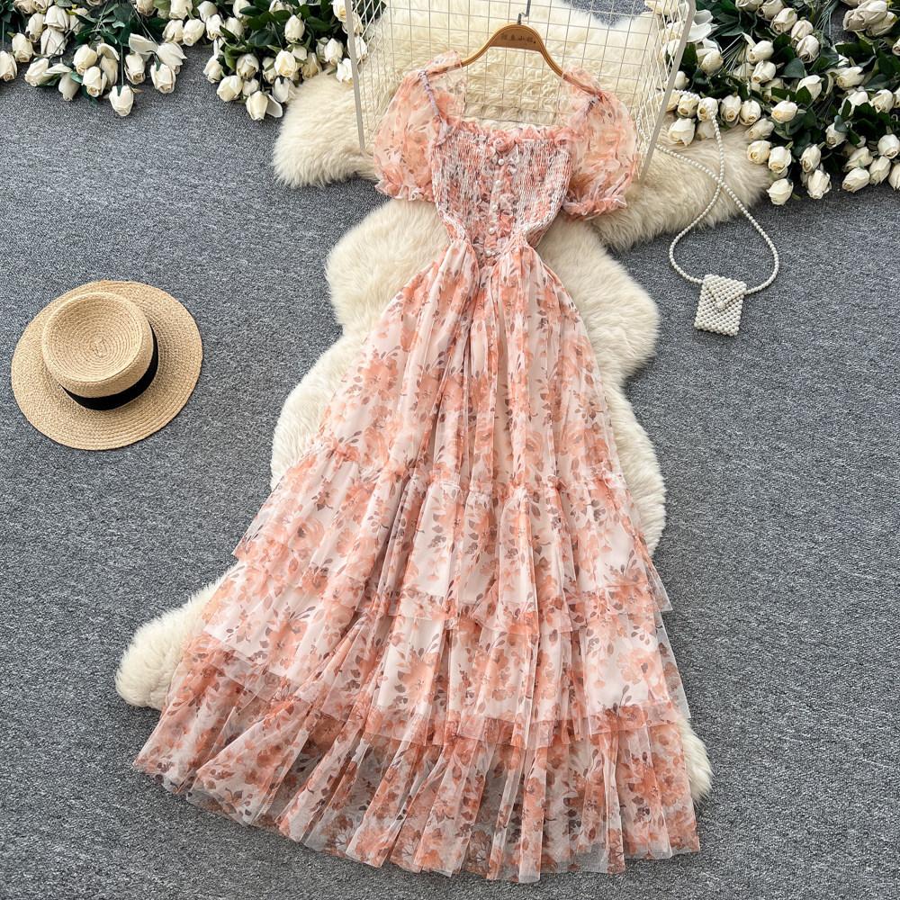 French gentle wind bubble sleeves floral dress women's summer square collar high waist A character temperament cake dress looks thin