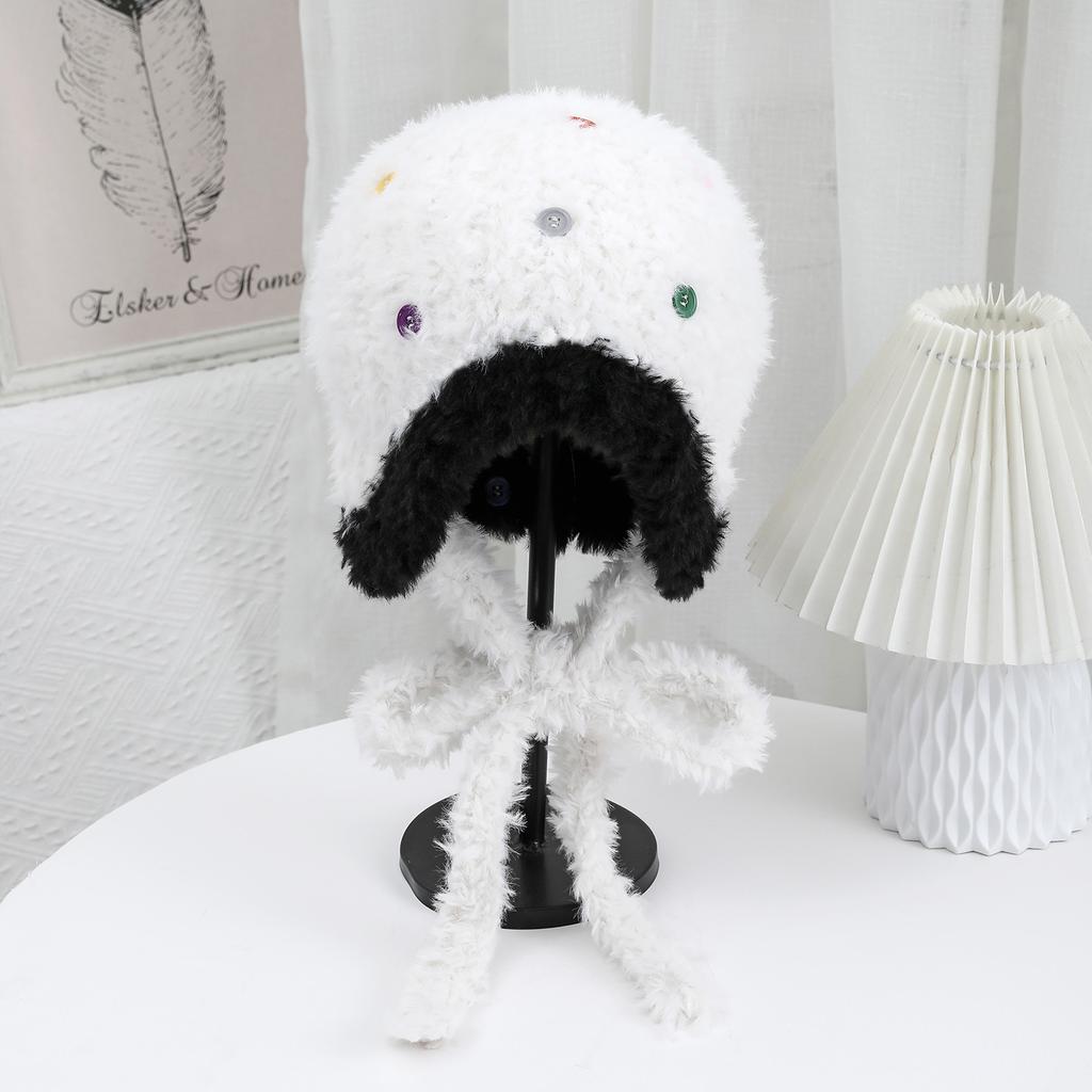 Neue mehrfarbige Knopf-Plüsch-Wollmütze, Ohrenschützend, Warm, Modisch und Vielseitig, Strickmütze, Niedliche und Gesichtsform-verbessernde kleine Schneemütze