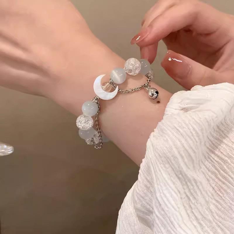 Women's Cat's Eye Stone Moon Bell Bracelet: Elegant Chinese Butterfly Beaded Jewelry for Girlfriends