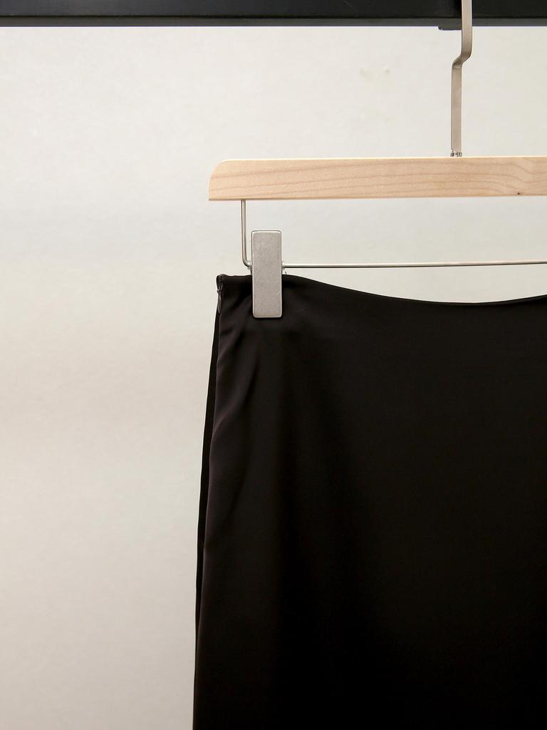 Elegant French A-line Satin Midi Skirt with Lace Trim