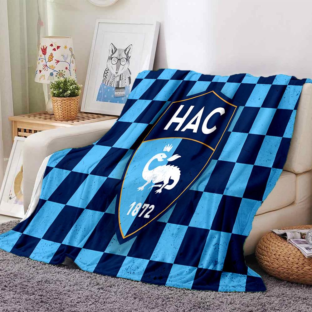 Le Havre Crest Heritage Flannel Blanket, Soft Polyester, Modern Design, All-Season for Camping, Travel, Gifts for holidays or birthdays