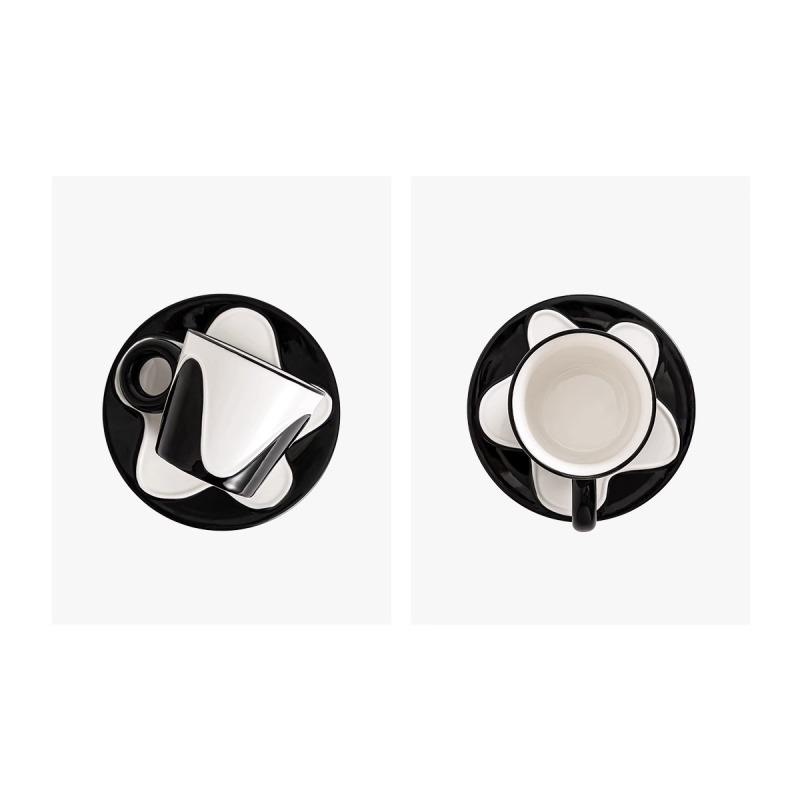 Beautiful black and white wavy coffee cup