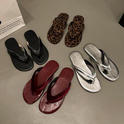 Fashion Flat-bottomed Silver Flip-flops Women's Summer Wear Leopard Print Cool Slippers Seaside Pinch Women's Shoes Shoes
