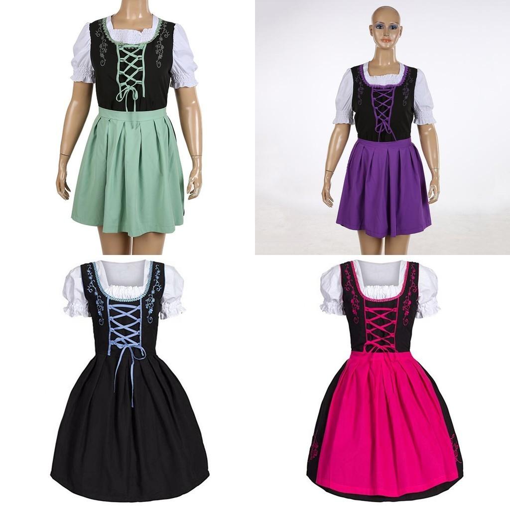 Charming German Dress Bavarian Dirndl Costume With Elegant Apron Decoration