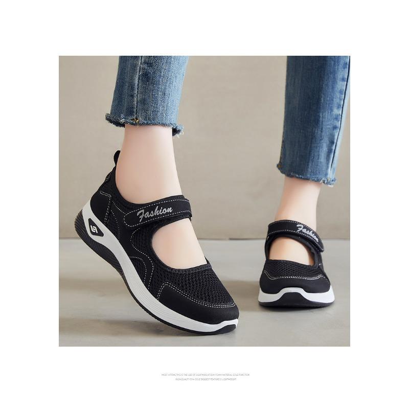 Versatile Middle-aged and Elderly Mother's Shoes, Soft Sole, Non-fatiguing Flat Shoes, Breathable Hook-and-loop Casual Shoes.