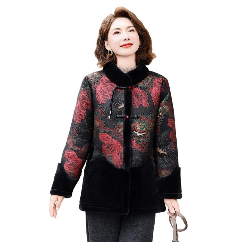 Middle-aged and Elderly Women's Winter Mink Velvet Jacket New Style Mother's Winter Clothes Plus Velvet Thickened Fur Integrated Coat