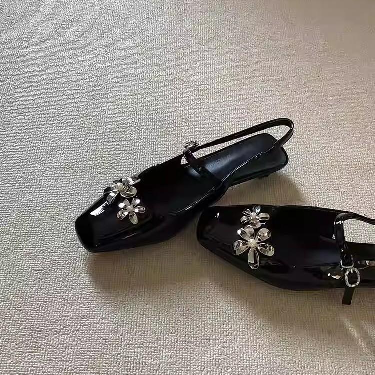French High-end Temperament Rhinestone Flower Bag Head Shoes Women's Low Heel Shallow Mouth Casual Single Shoes Outer Sandals
