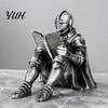Creative Resin Statue Medieval Knight Book Nook Statue, 3D Printed Armored Reading Bookend Figurine, Retro Gothic Bookshelf Ornament for Study Office,