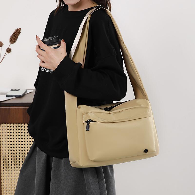 Nylon Bag Women's Multi-compartment Shoulder Bag Lightweight Crossbody Bag
