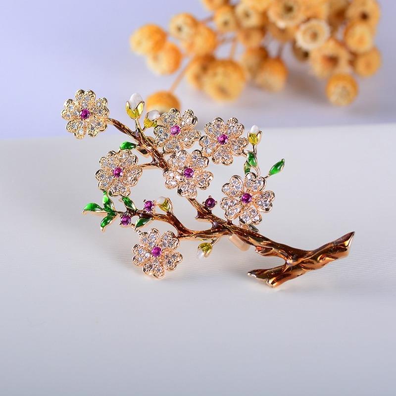 Blucome Luxury Czech Rhinestone Flower Brooches Women Gold Color Copper Weddings Banquet Brooch Lapel Pins Gifts