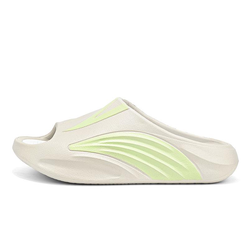 

Літо 2024 року великий розмір, наступаючи на лайно, відчуття однослівного перетягування, чоловіки носять повсякденний модний тренд великого розміру, пляжні круті тапочки 45 хакі