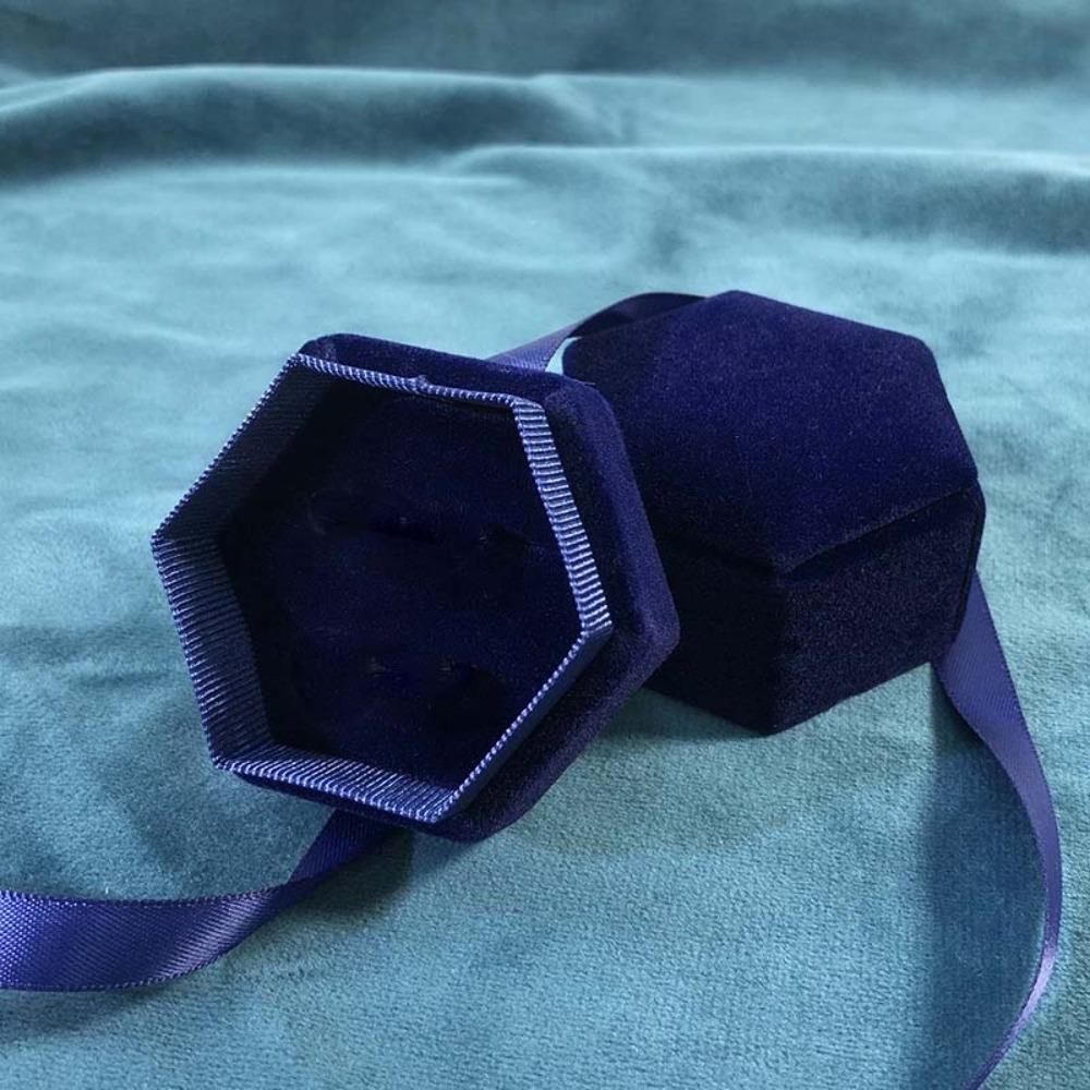 Ribbon Flocking Ring Box Velvet Ring Display Case Portable Jewelry Organizer  Spouse