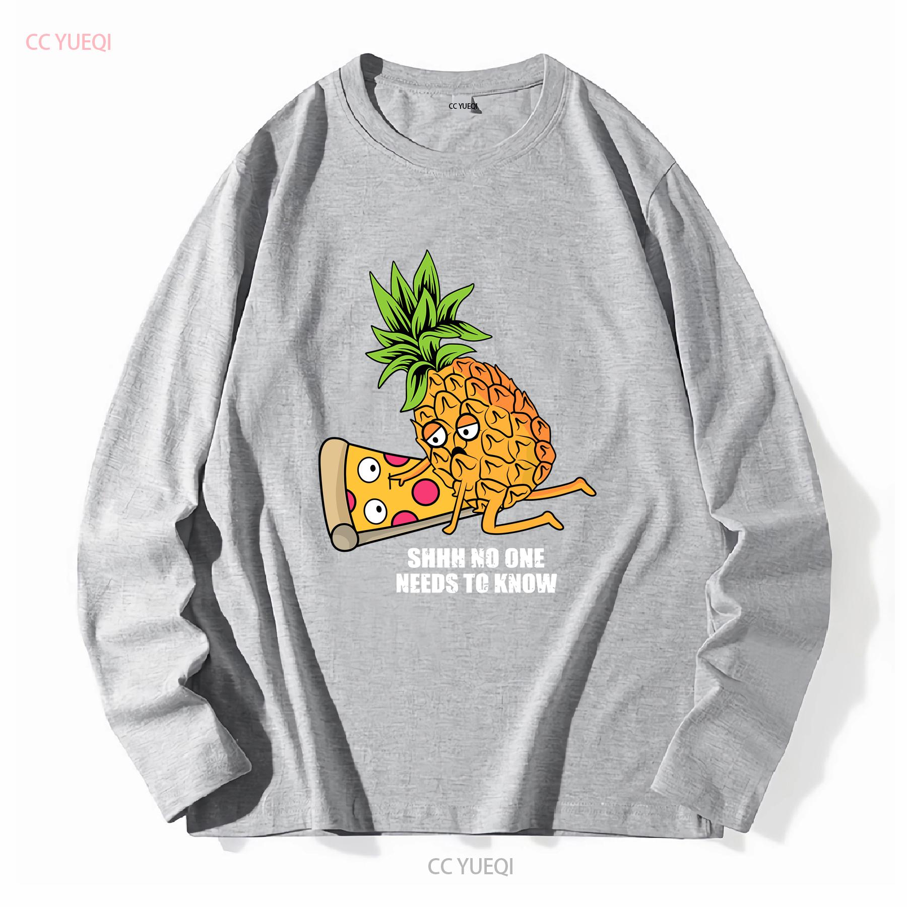 

Pineapple Belongs on Pizza Lover Funny Pun Meme Vintage Men s T Shirt long or short sleeves vintage Washed fashion Casual S