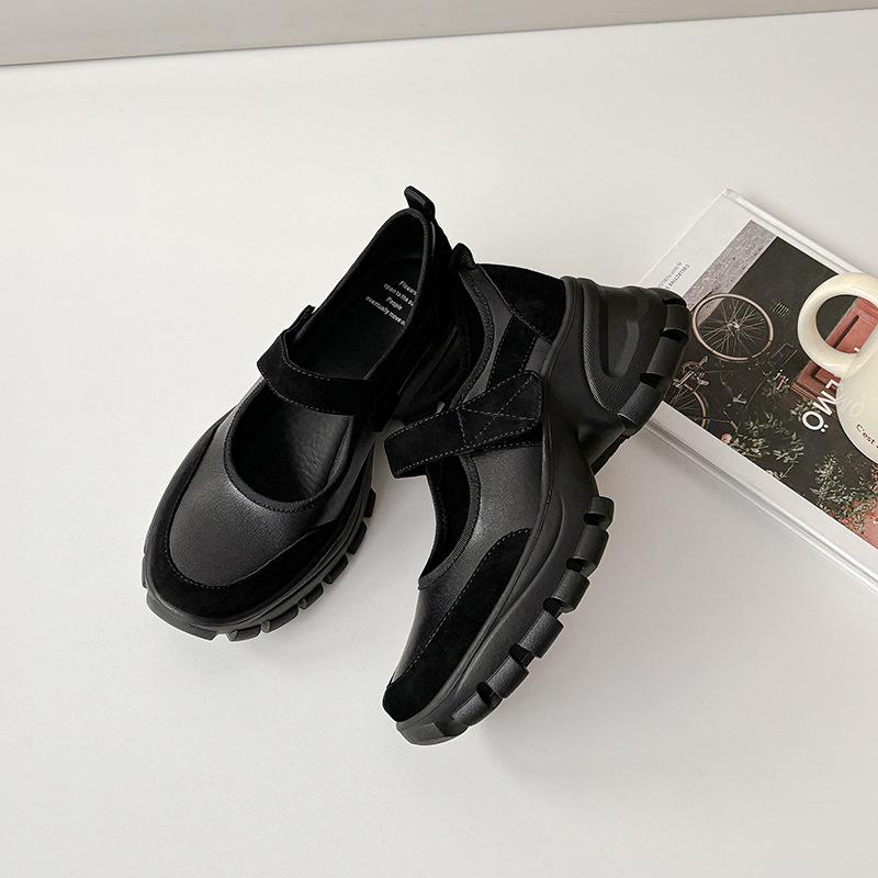 

Спортивный балет! 2025 новые туфли Мэри Джейн из овчины, на небольшой толстой подошве, с мелким вырезом, одинарные туфли на липучке, папины туфли 39 чёрный