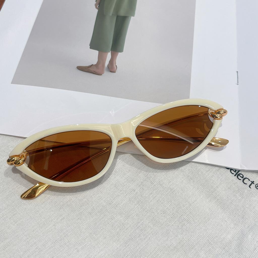Old money wind European and American fashion cat eye small frame sunglasses b home rope knot metal leg sunglasses women's advanced sense INS